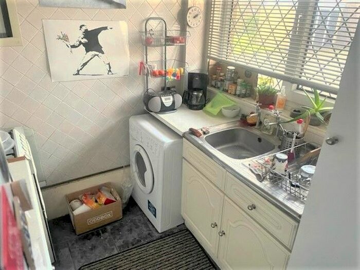 Studio To Rent In Driftway House, Stafford Road, Bow E3