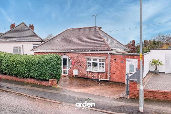 2 Bedroom Detached Bungalow For Sale In Malvern Road, Redditch, B97