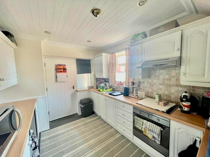 2 Bedroom Semi-Detached House For Sale In Rosedale Crescent, Shildon, DL4