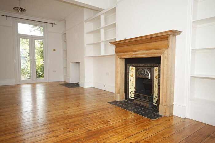 4 Bedroom Semi-Detached House To Rent In Minard Road, London, SE6