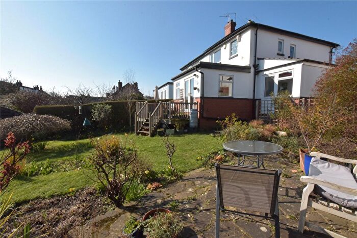 3 Bedroom Semi Detached House For Sale In Trenic Crescent, Headingley, Leeds, LS6