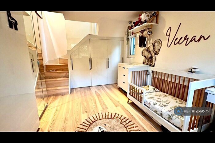2 Bedroom Flat To Rent In Sherriff Road, West Hampstead, NW6