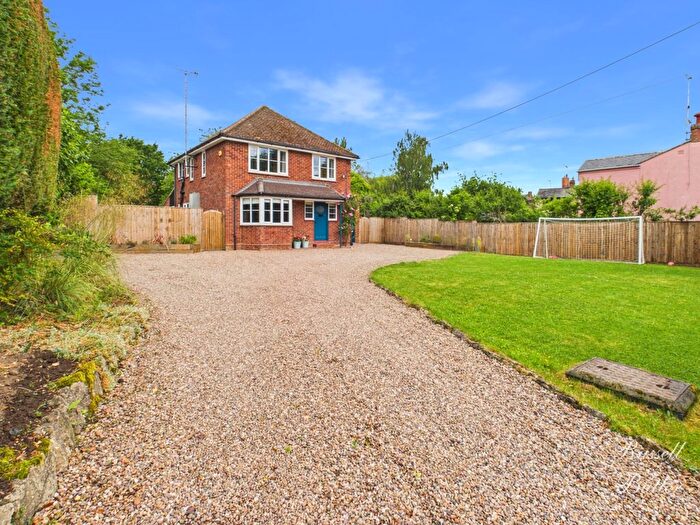 3 Bedroom Detached House For Sale In Bridge Street, Thornborough, Buckingham, MK18