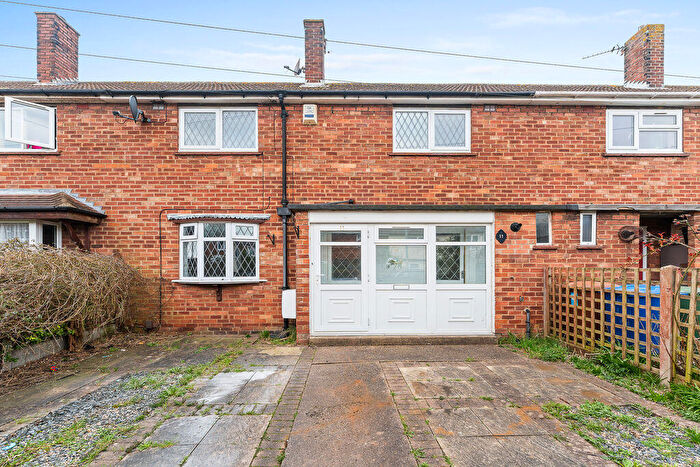 3 Bedroom Terraced House For Sale In Glebe Road, Humberston, DN36