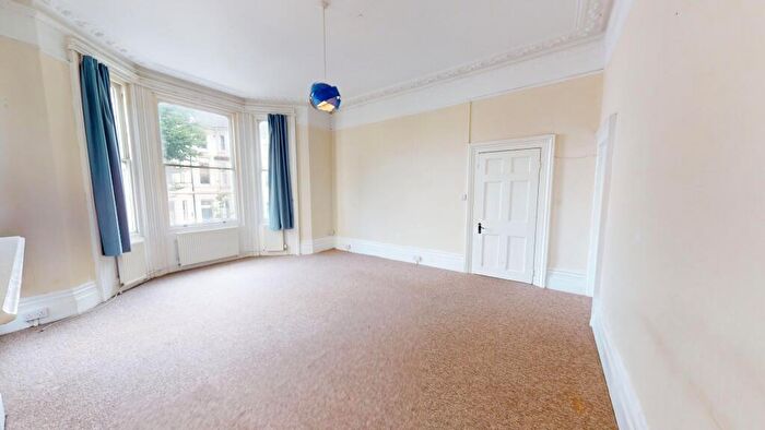 1 Bedroom Flat To Rent In Buckingham Road, Brighton, BN1