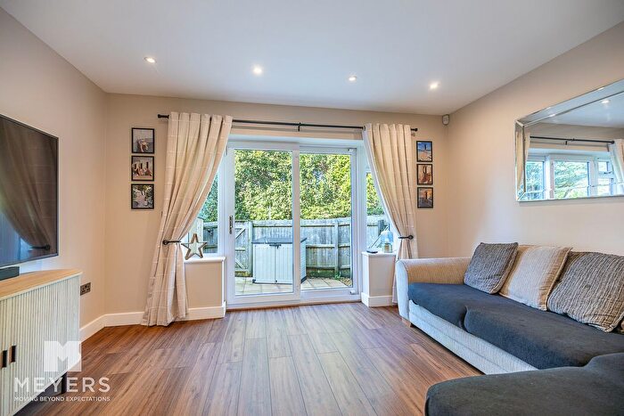 2 Bedroom Terraced House For Sale In Lymington Road, Christchurch, BH23