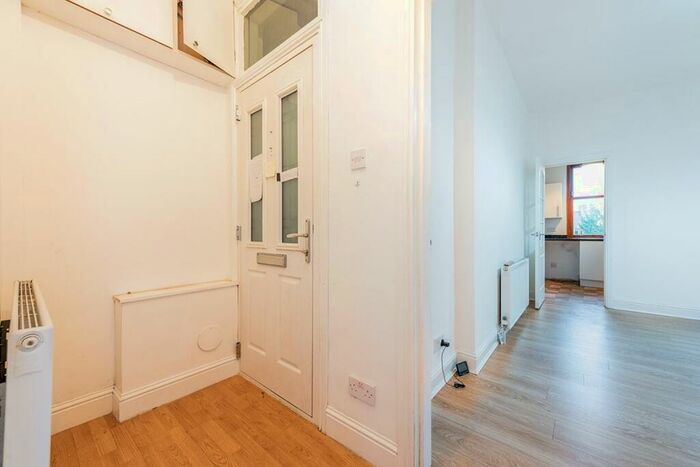 1 Bedroom Flat To Rent In Victoria Road, Falkirk, FK2