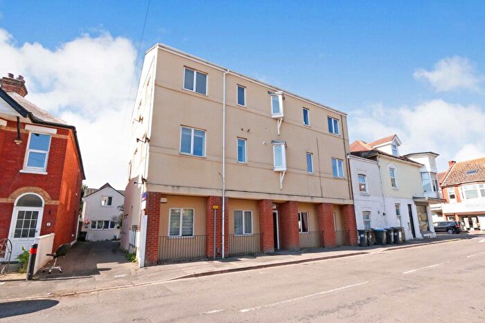 1 Bedroom Flat For Sale In Rosebery Road, Southbourne, Bournemouth, Dorset, BH5