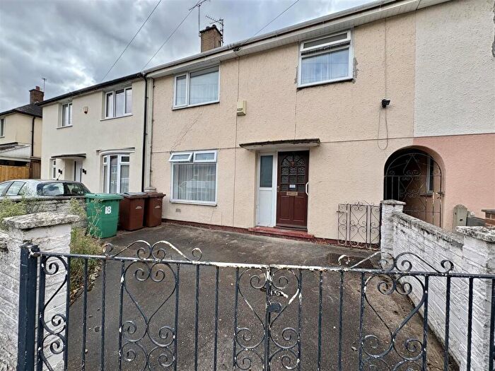 3 Bedroom House To Rent In Bainton Grove, Clifton, Nottingham, NG11