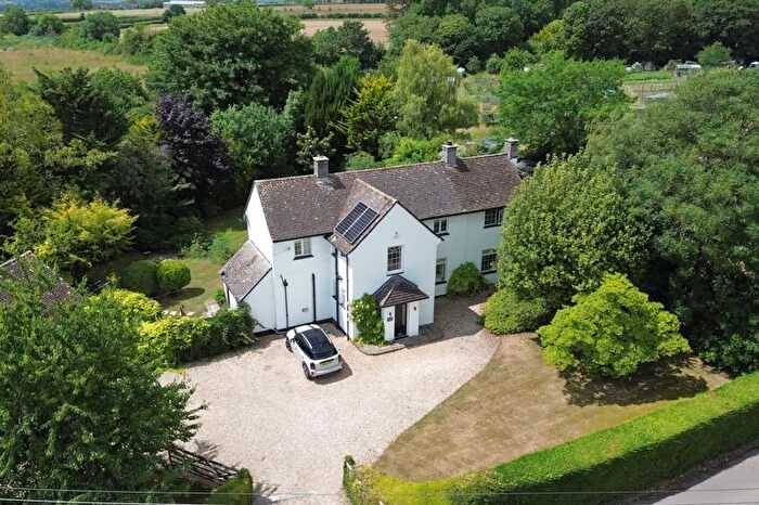 4 Bedroom Detached House For Sale In Heale Lane, Curry Rivel, Langport, TA10