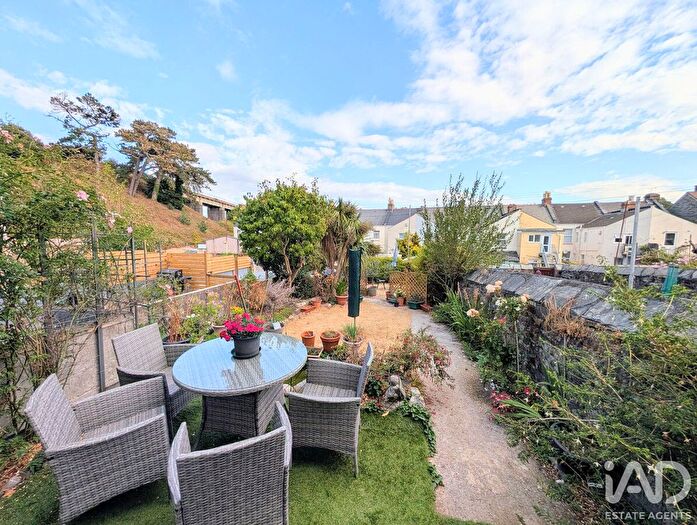 3 Bedroom Terraced House For Sale In St. Vincent Street, Plymouth, PL2