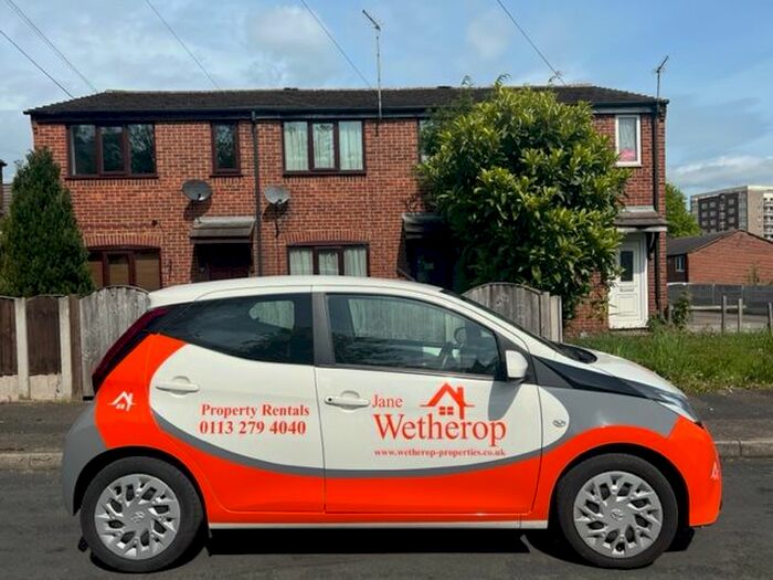 2 Bedroom Terraced House To Rent In Laurel Fold, Armley, Leeds, LS12