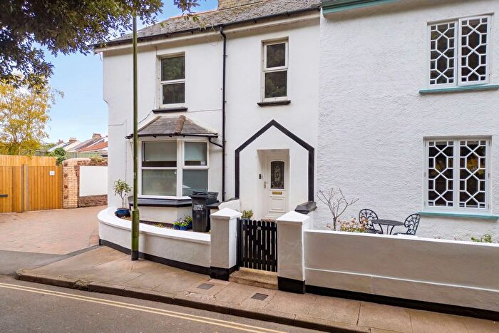 1 Bedroom Flat For Sale In Old Torquay Road, Preston, Paignton, TQ3