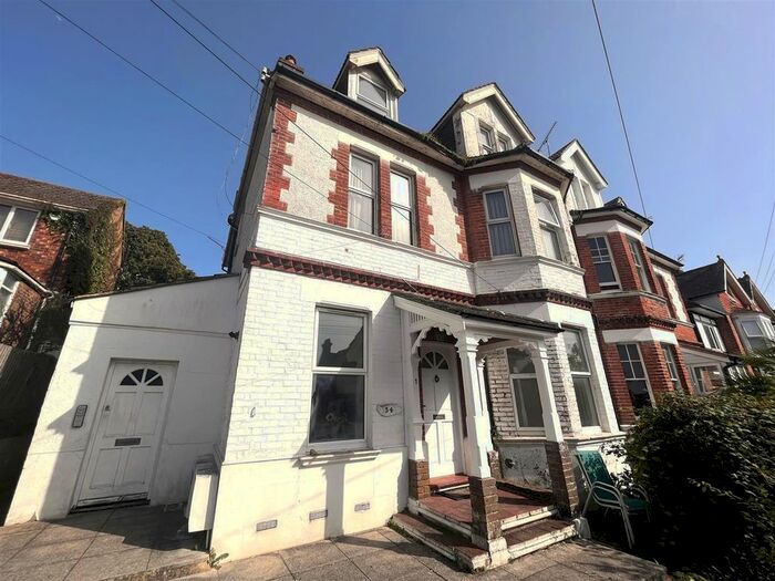 1 Bedroom Flat To Rent In Amherst Road, Bexhill-On-Sea, TN40