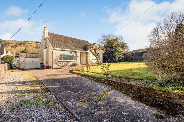 2 Bedroom Bungalow For Sale In Timbers Road, Buckfastleigh, Devon, TQ11