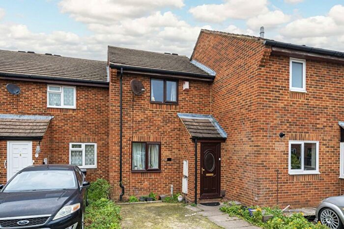2 Bedroom Terraced House For Sale In Virginia Close, New Malden, KT3