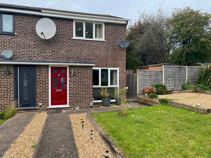 2 Bedroom End Of Terrace House To Rent In Dryden Close, Thatcham, RG18