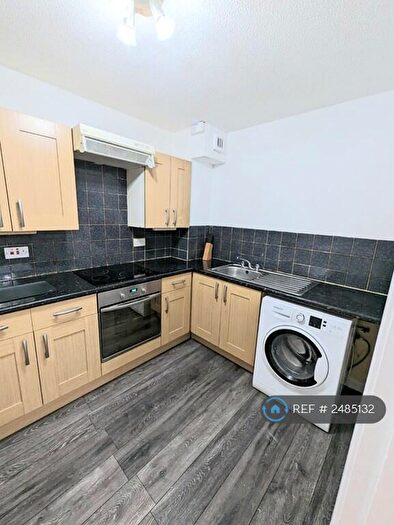 1 Bedroom Flat To Rent In Vale Lodge Rice Lane, Liverpool, L9