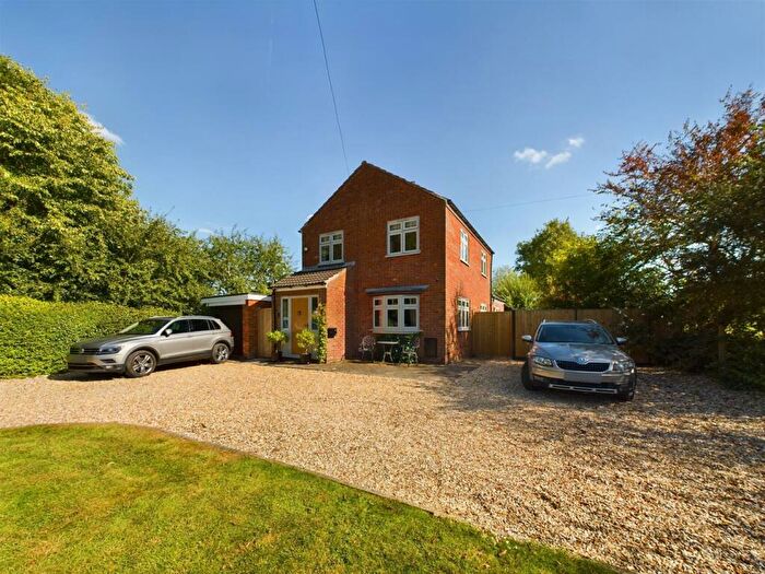 3 Bedroom Detached House For Sale In Main Road, Aby, Alford, LN13