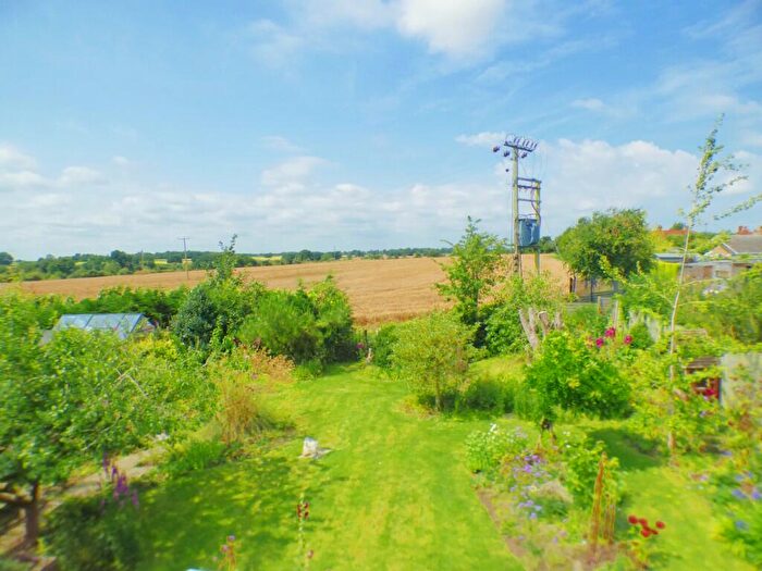 3 Bedroom Detached House For Sale In Mill Lane, IP21
