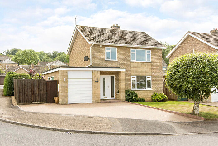 3 Bedroom Detached House For Sale In Darescroft, Middleton, LE16