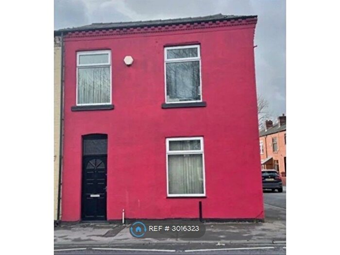 3 Bedroom Semi-detached House To Rent In Westleigh Lane, Leigh, WN7
