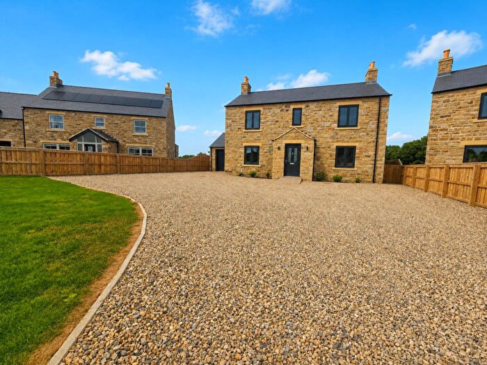 4 Bedroom Detached House For Sale In Keys Court, Eppleby, DL11