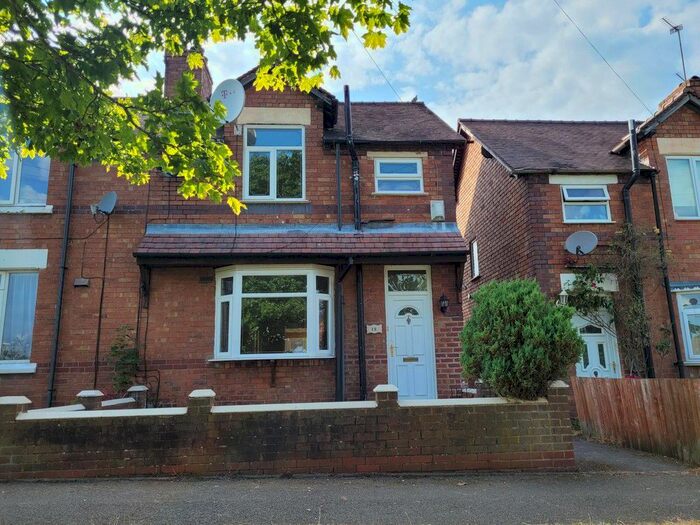 Houses for sale in Rugeley, WS15, Staffordshire