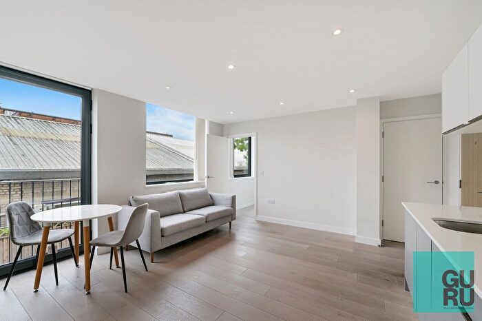 1 Bedroom Flat To Rent In Solis Apartments, London, HA4