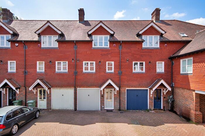 2 Bedroom Terraced House To Rent In Cumberland Mews, Tunbridge Wells, Kent, TN1