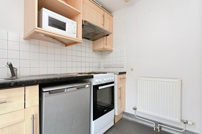 1 Bedroom Apartment To Rent In Market Hill, Buckingham, MK18