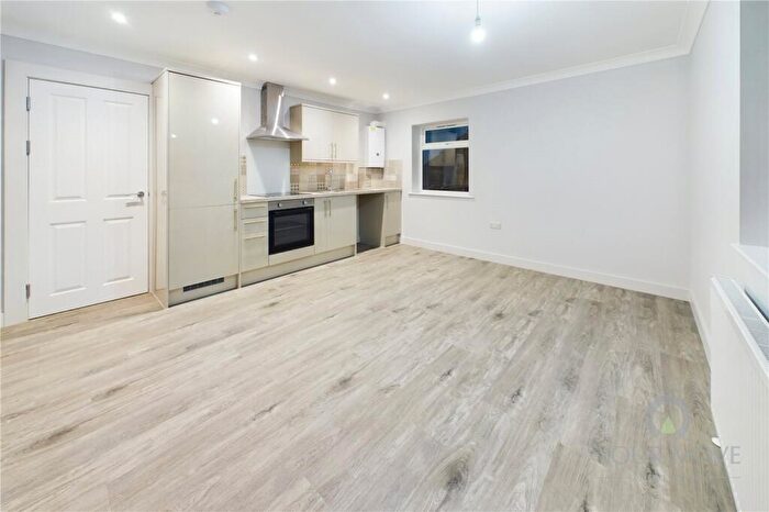 1 Bedroom Flat To Rent In Cobden Street, Kettering, Northamptonshire, NN16