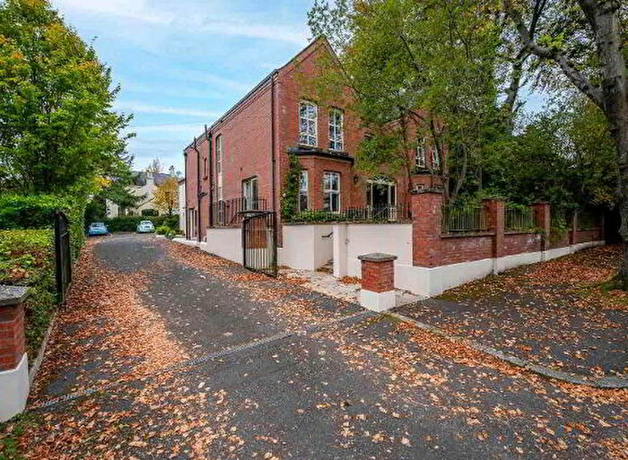 2 Bedroom TownHouse For Sale In C Knockburn Park, Belfast, BT5