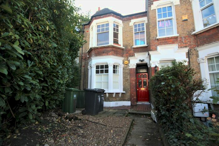 2 Bedroom Flat To Rent In George Lane, London, SE13