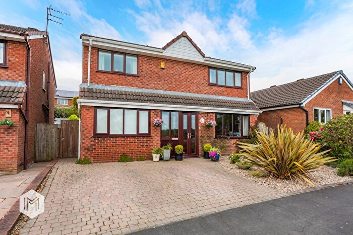 4 Bedroom Detached House For Sale In Restormel Avenue, Aspull, Wigan, Greater Manchester, WN2