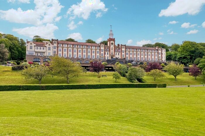 1 Bedroom Flat To Rent In Nore Road, Portishead, Bristol, BS20