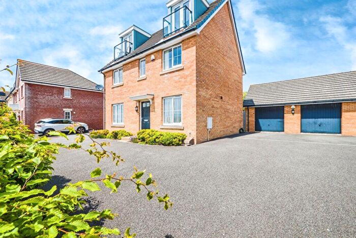 5 Bedroom Detached House For Sale In Heol Y Sianel, Rhoose, Barry, CF62