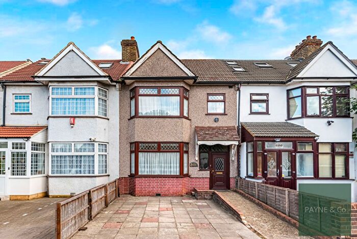 3 Bedroom Terraced House For Sale In Horns Road, Ilford, IG6