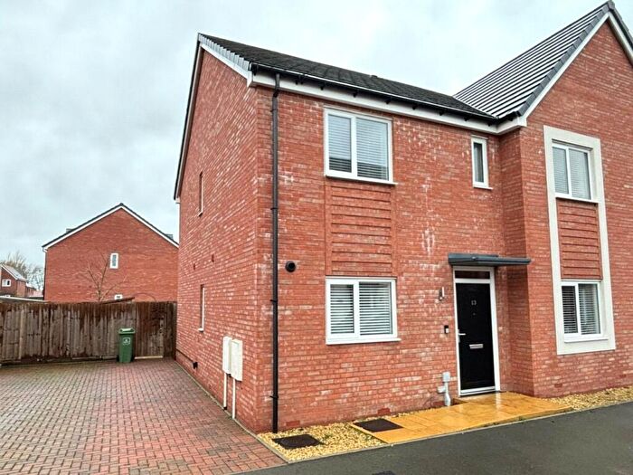 3 Bedroom Semi Detached House For Sale In Daffodil Street, The Fairways, Stafford, Staffordshire, ST17
