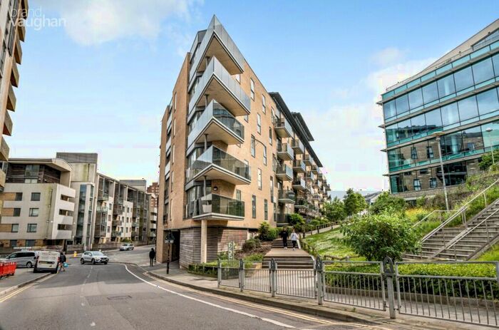 1 Bedroom Flat To Rent In Fleet Street, Brighton, East Sussex, BN1