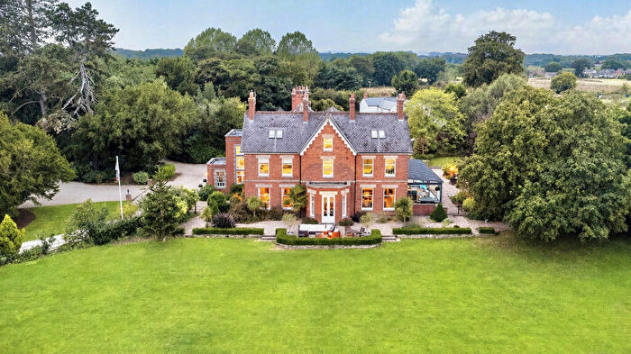 8 Bedroom Detached House For Sale In Main Road Morley Ilkeston, Derbyshire, DE7