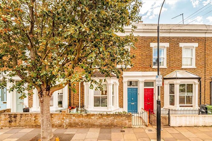 1 Bedroom Flat To Rent In Becklow Road, London, W12