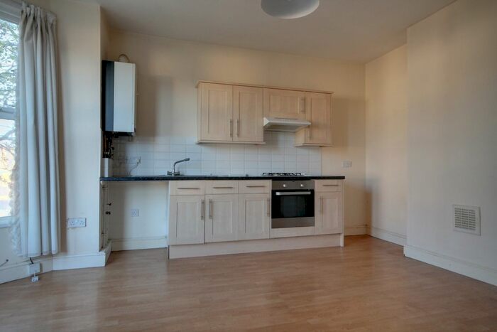 2 Bedroom Flat To Rent In Colworth Road, London, E11