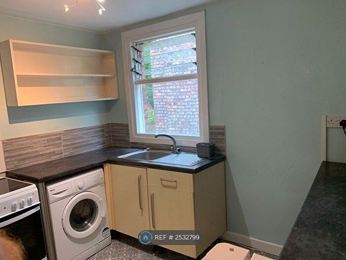 1 Bedroom Flat To Rent In Linnet Lane, Liverpool, L17