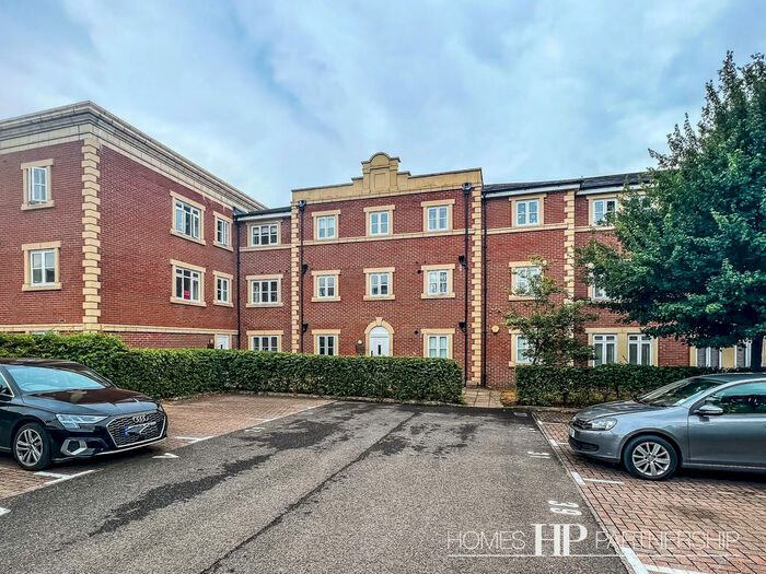 2 Bedroom Apartment To Rent In Talfourd Way, Redhill, RH1