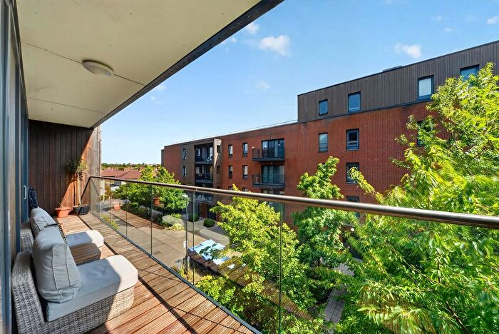 1 Bedroom Flat To Rent In Meadowside, London, SE9