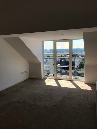 2 Bedroom Apartment To Rent In The Views, Staincross, S75