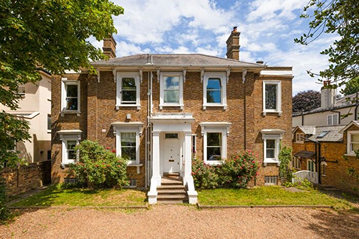 8 Bedroom Property For Sale In Strawberry Vale, Strawberry Hill, London, TW1