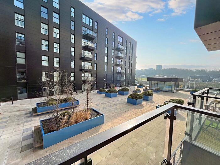 1 Bedroom Flat To Rent In Waterford House, Bayscape, Cardiff Marina, CF11