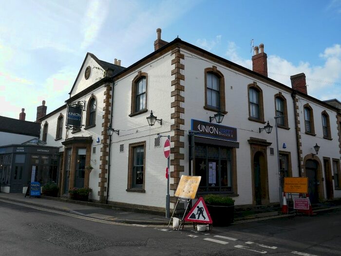 1 Bedroom Flat To Rent In 8-9 Wine Street, Yeovil BA20